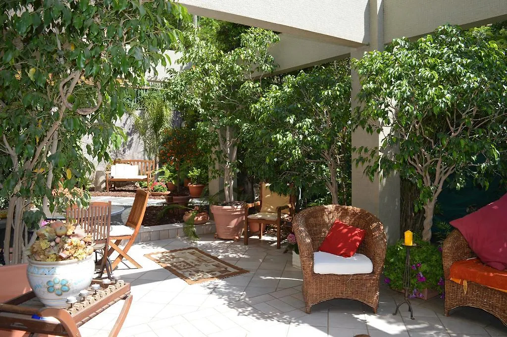 B&B Mondello Holiday Palermo Bed & Breakfast
