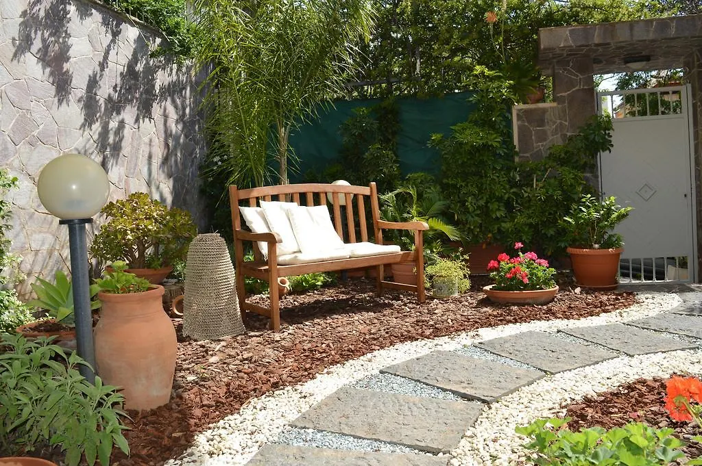 B&B Mondello Holiday Palermo Bed & Breakfast