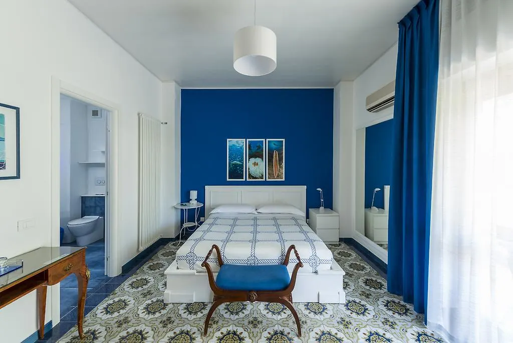 B&B Mondello Holiday Palermo 0*,  Italia