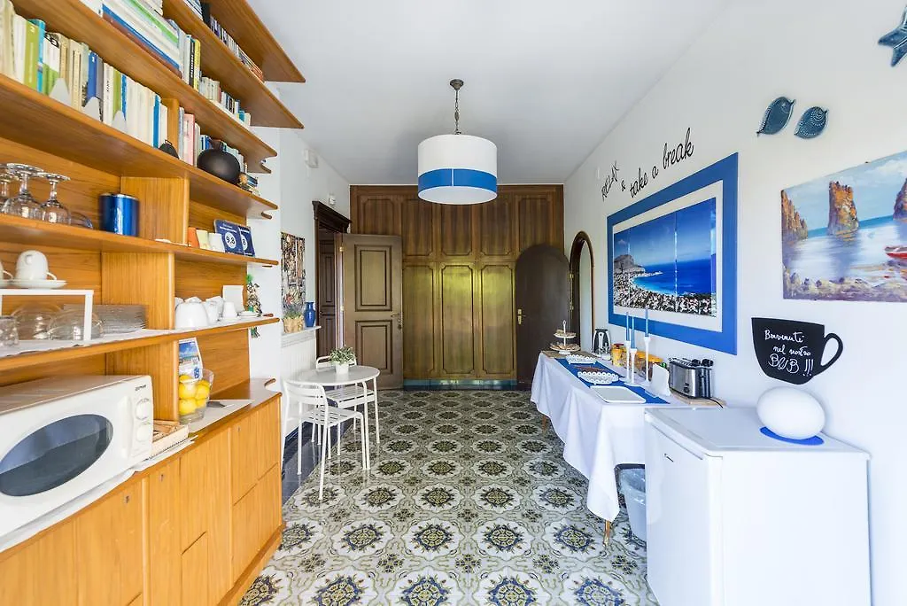 B&B Mondello Holiday 0*, Palermo